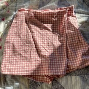 Checkered print shorts/skirt